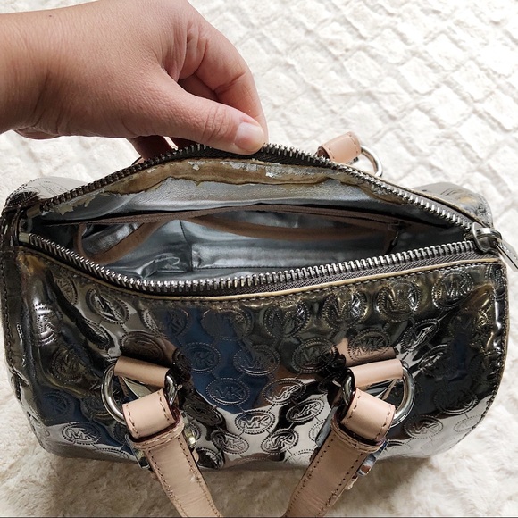 MICHAEL KORS Grayson Metallic Monogram Satchel - Picture 7 of 8